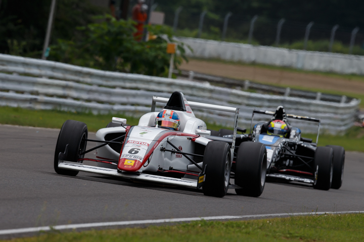 優勝は笹原右京（HFDP/SRS/コチラレーシング）