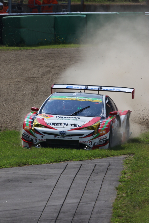 公式練習: 嵯峨宏紀（TOYOTA PRIUS apr GT）