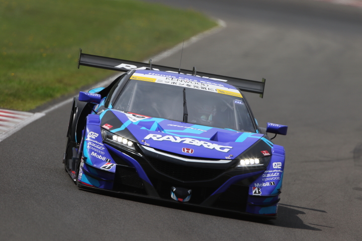公式練習: 伊沢拓也（RAYBRIG NSX-GT）