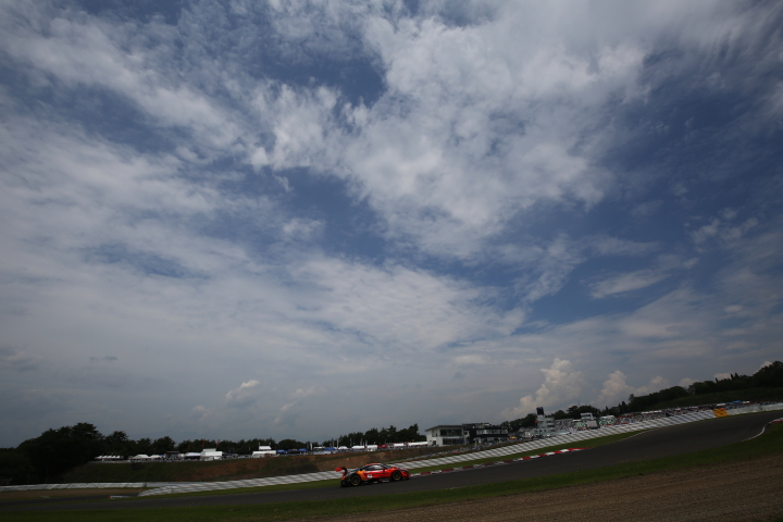 公式練習: 野尻智紀／小林崇志組（ARTA NSX-GT）