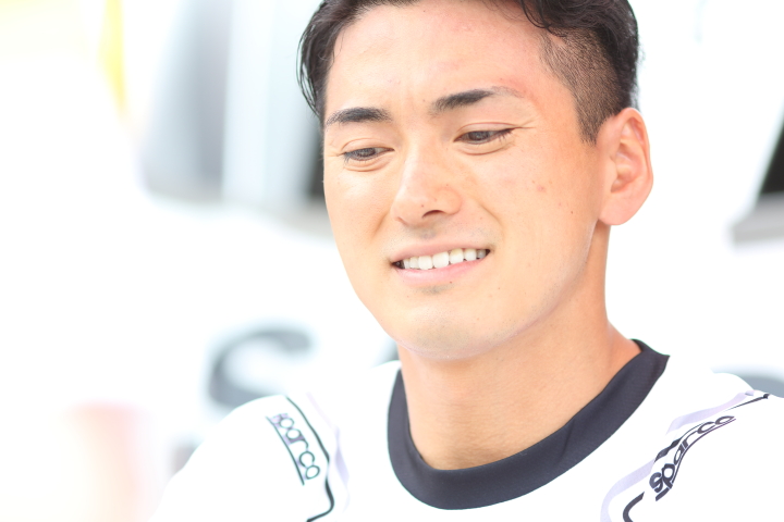 ピットウォーク: 千代勝正（S Road CRAFTSPORTS GT-R）