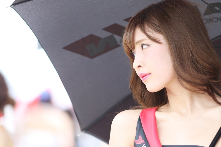 ピットウォーク: レースクイーン