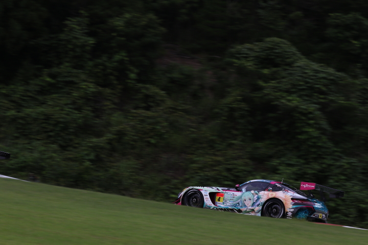 ノックアウト予選Q2: 谷口信輝（グッドスマイル初音ミクAMG）