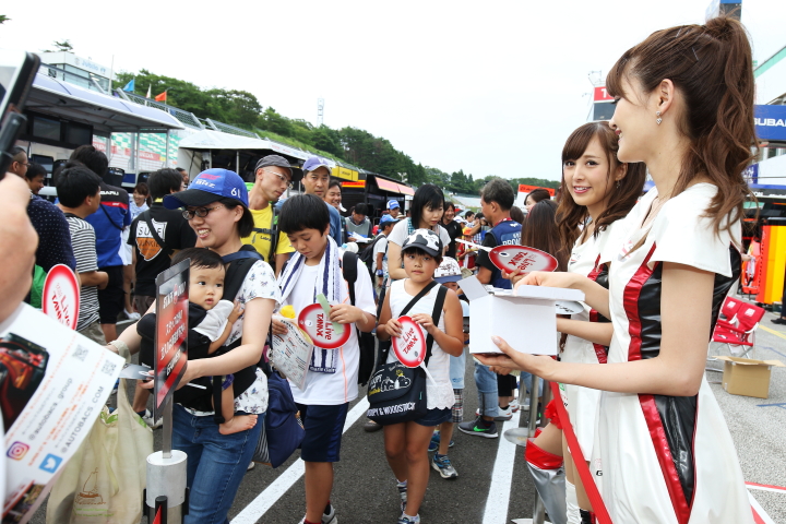 GTキッズウォーク: レースクイーン