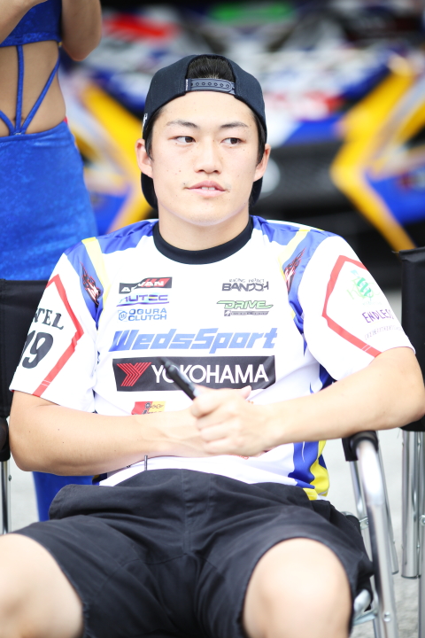 GTキッズウォーク: 国本雄資（LEXUS TEAM WedsSport BANDOH）