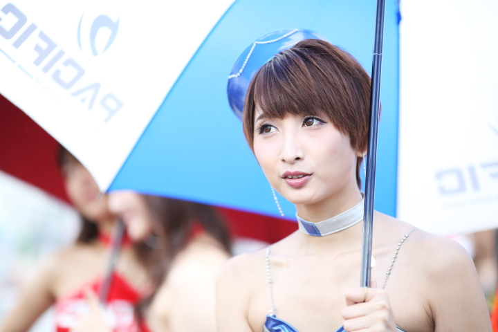 ピットウォーク: レースクイーン