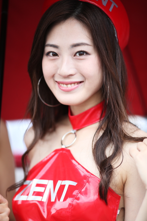 ピットウォーク: レースクイーン