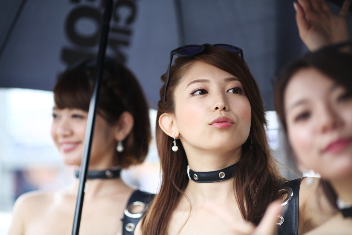 ピットウォーク: レースクイーン