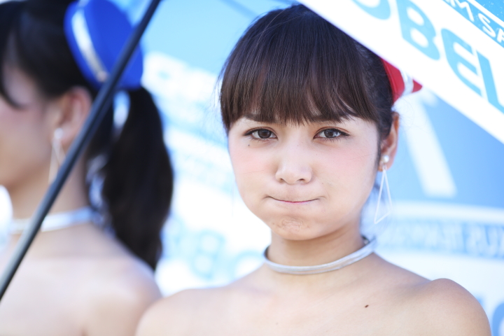 ピットウォーク: レースクイーン