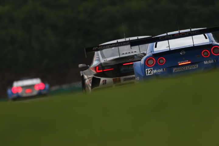 決勝レース: 安田裕信／ヤン・マーデンボロー組（カルソニックIMPUL GT-R）