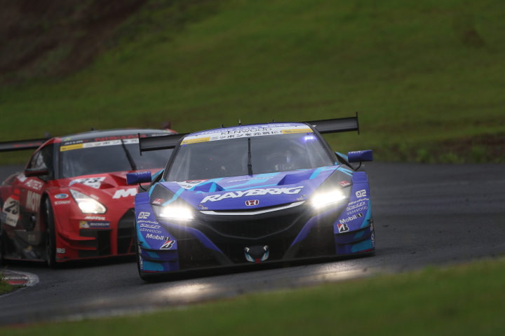 決勝レース: 伊沢拓也（RAYBRIG NSX-GT）