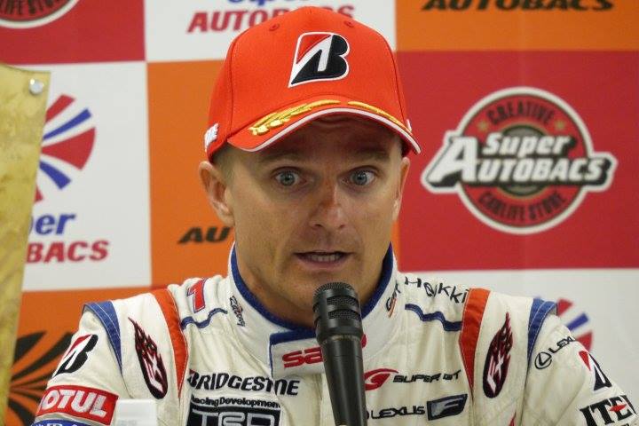 決勝記者会見: GT500で優勝したヘイッキ・コバライネン（LEXUS TEAM SARD）