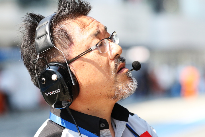 フリー走行: 田中耕太郎エンジニア（KONDO RACING）