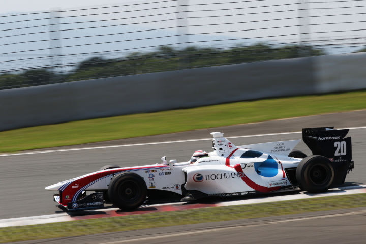 フリー走行: ヤン・マーデンボロー（ITOCHU ENEX TEAM IMPUL SF14）