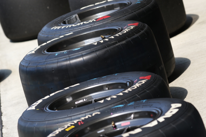公式予選: スーパーフォーミュラにワンメーク供給されているヨコハマアドバンタイヤ