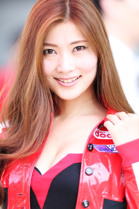 ピットウォーク: レースクイーン