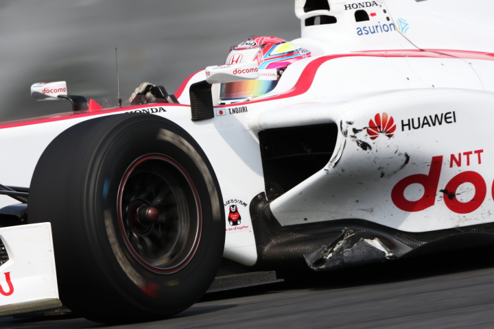 決勝レース: 野尻智紀（DOCOMO DANDELION M40S SF14）