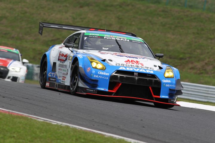 フリー走行: ST-Xクラストップタイムは内田優大／藤井誠暢／平峰一貴組（スリーボンド日産自動車大学校GT-R）
