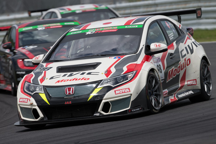 ST-TCRクラス優勝は黒澤琢弥／石川京侍／加藤寛規組（Modulo CIVIC TCR）