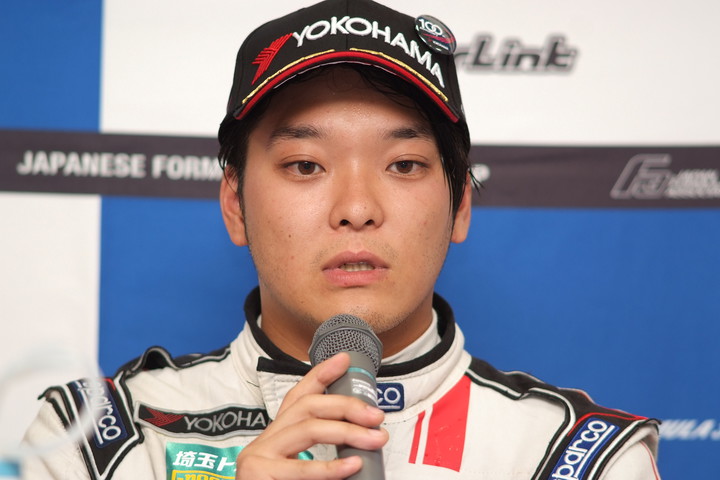 決勝記者会見: Nクラス優勝の平優弥（シーエムエスモータースポーツプロジェクト）