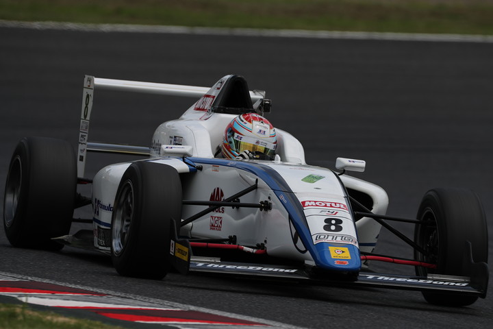 第11戦、第12戦ともポールポジションの角田裕毅（SRS/コチラレーシング）