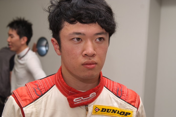 優勝した宮田莉朋（TOM'S SPIRIT）