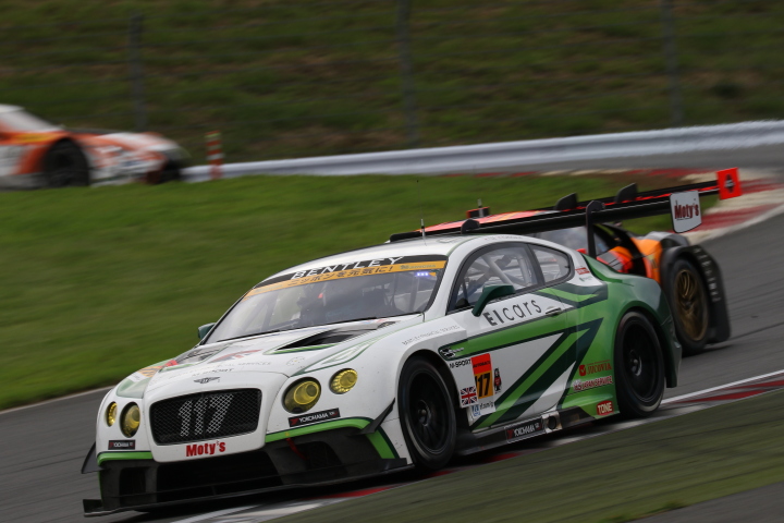 決勝レース: 阪口良平（EIcars BENTLEY GT3）
