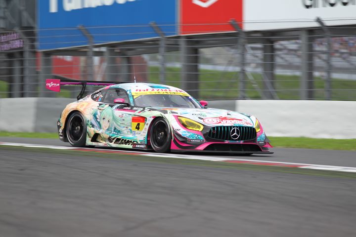 GT300クラス決勝2位は