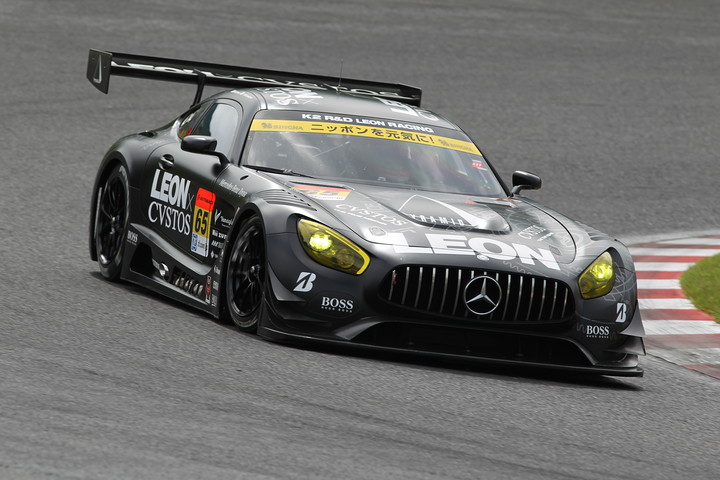 公式練習: GT300クラストップタイムは黒澤治樹／蒲生尚弥組（LEON CVSTOS AMG）