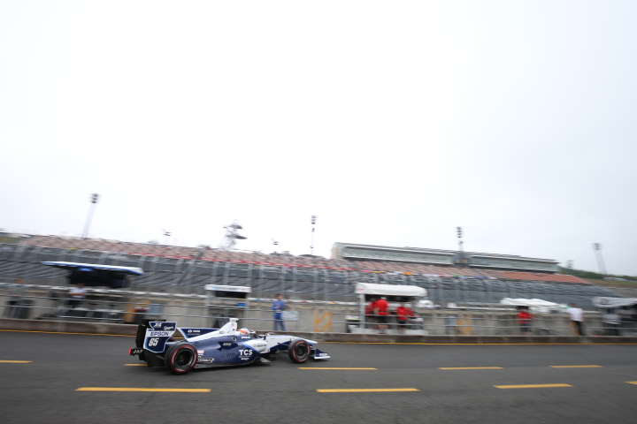 フリー走行: ナレイン・カーティケヤン（TCS NAKAJIMA RACING SF14）