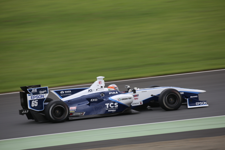 フリー走行: ナレイン・カーティケヤン（TCS NAKAJIMA RACING SF14）