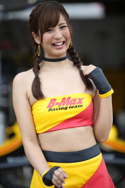 ピットウォーク: レースクイーン