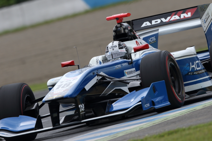 公式予選: 小林可夢偉（KCMG Elyse SF14）