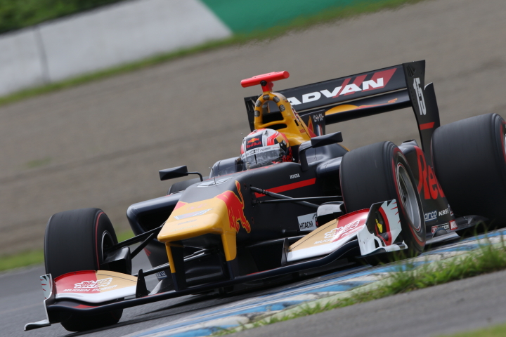 公式予選: ピエール・ガスリー（TEAM MUGEN SF14）