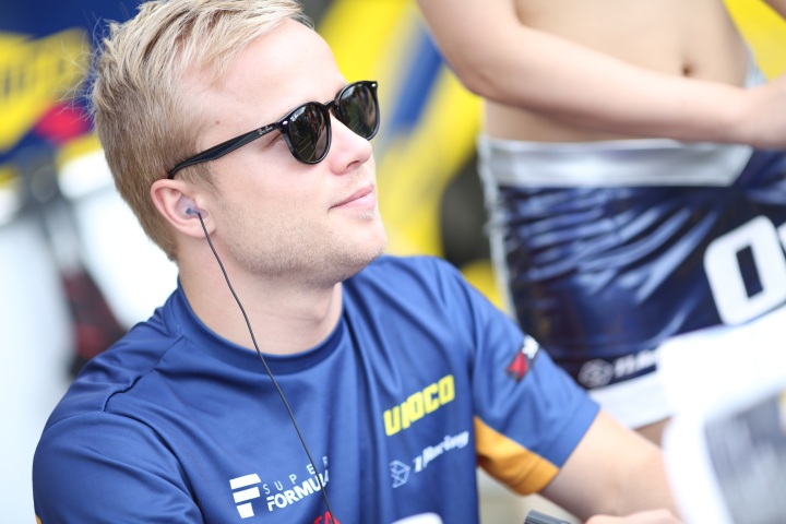 ピットウォーク: フェリックス・ローゼンクヴィスト（SUNOCO TEAM LEMANS）