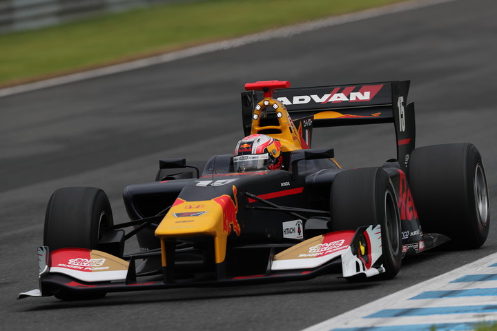 優勝はピエール・ガスリー（TEAM MUGEN SF14）