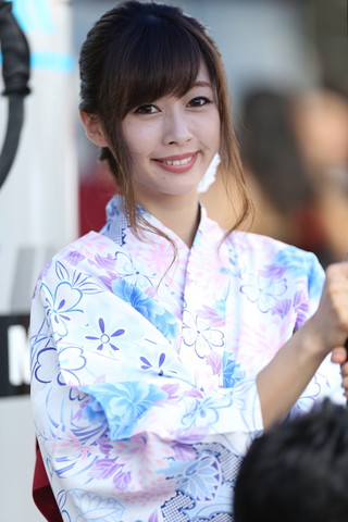 ピットウォーク: レースクイーン