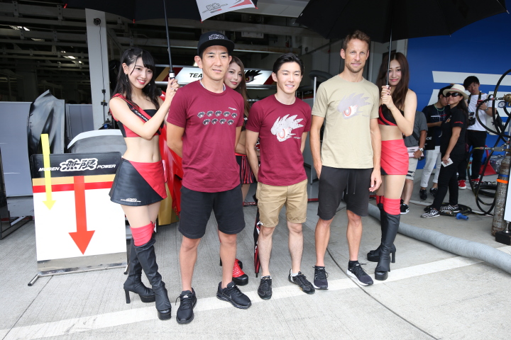 武藤英紀、中嶋大祐、ジェンソン・バトン（TEAM MUGEN）