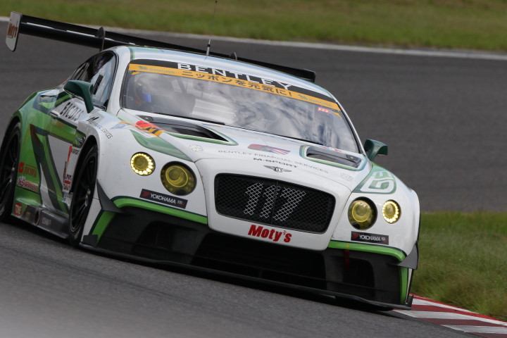 ノックアウト予選Q1: 井出有冶（EIcars BENTLEY GT3）