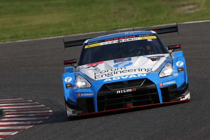 ノックアウト予選Q2: ジョアオ・パオロ・デ・オリベイラ（フォーラムエンジニアリングADVAN GT-R）