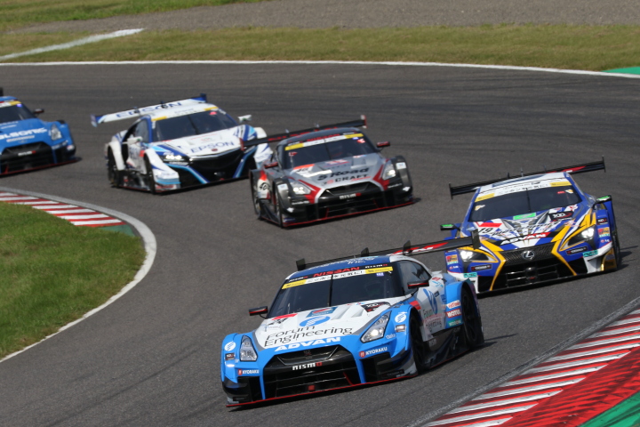 決勝レース: GT500クラス5台の争い