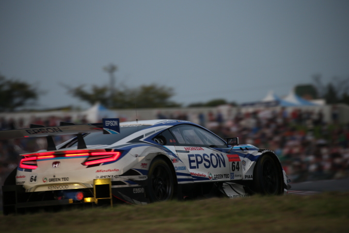 決勝レース: ベルトラン・バゲット／松浦孝亮組（Epson Modulo NSX-GT）