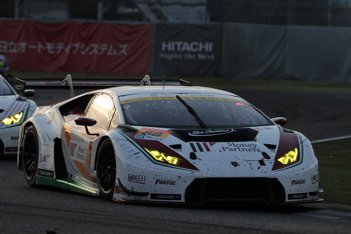 GT300クラス決勝2位は織戸学／平峰一貴／山西康司組（マネパランボルギーニ GT3）