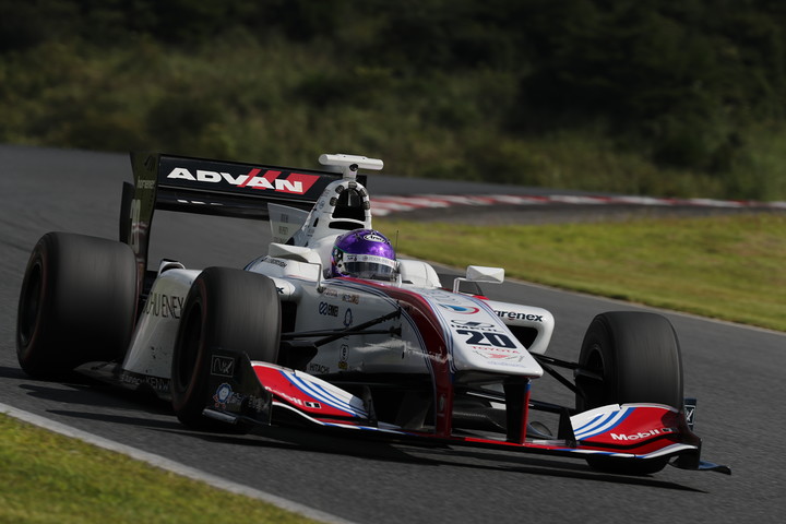 フリー走行2回目: 3位はヤン・マーデンボロー（ITOCHU ENEX TEAM IMPUL SF14）