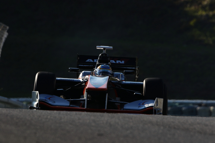 占有走行: 石浦宏明（P.MU/CERUMO・INGING SF14）