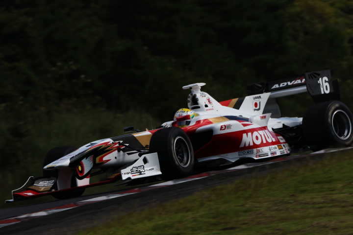 フリー走行 : 山本尚貴（TEAM MUGEN SF14）