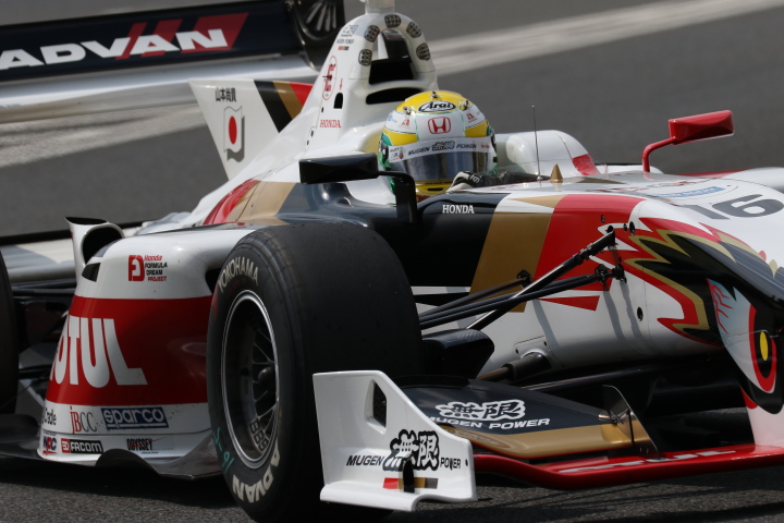 公式予選: 山本尚貴（TEAM MUGEN SF14）