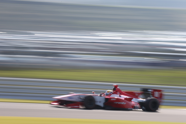 フリー走行: 塚越広大（REAL SF14）