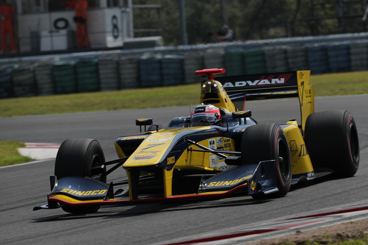 決勝2位はフェリックス・ローゼンクヴィスト（SUNOCO TEAM LEMANS SF14）