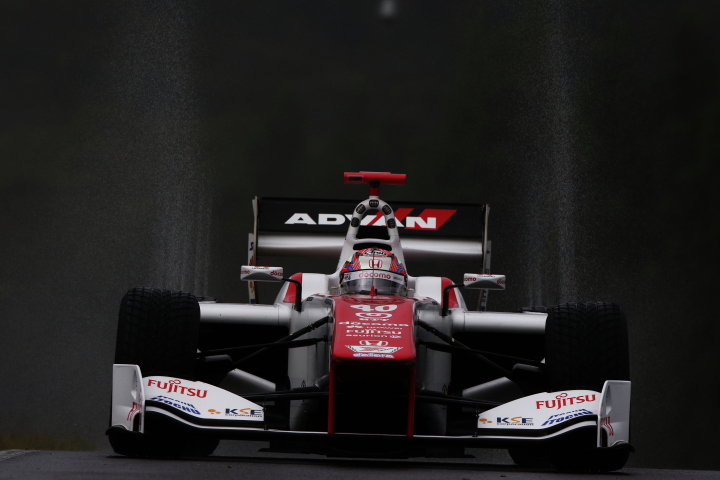 フリー走行: 野尻智紀（DOCOMO DANDELION M40S SF14）